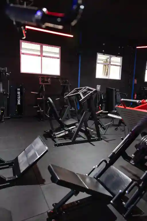 máquinas de gimnasio